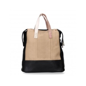 Mochila para mujer con correas ajustable.